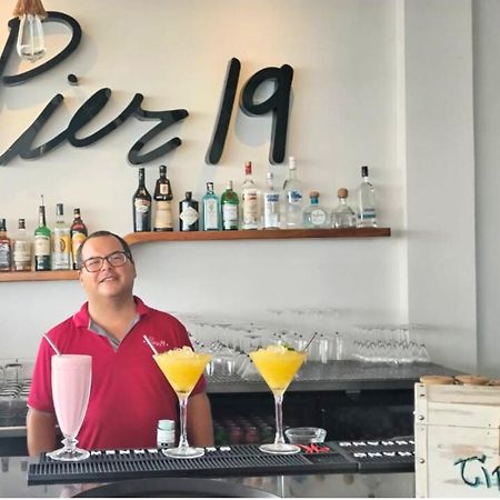 Divers Paradise Boutique Hotel 보카스 타운 외부 사진