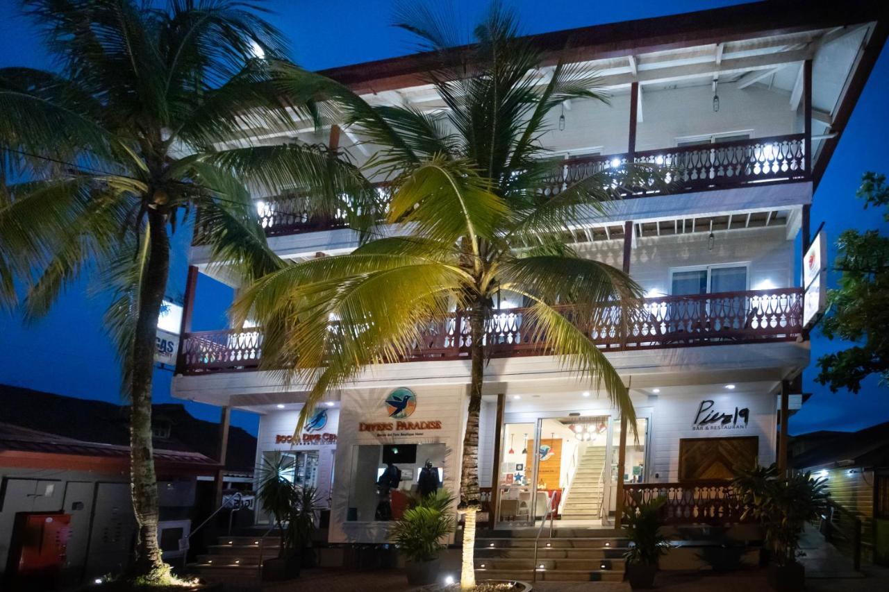 Divers Paradise Boutique Hotel 보카스 타운 외부 사진