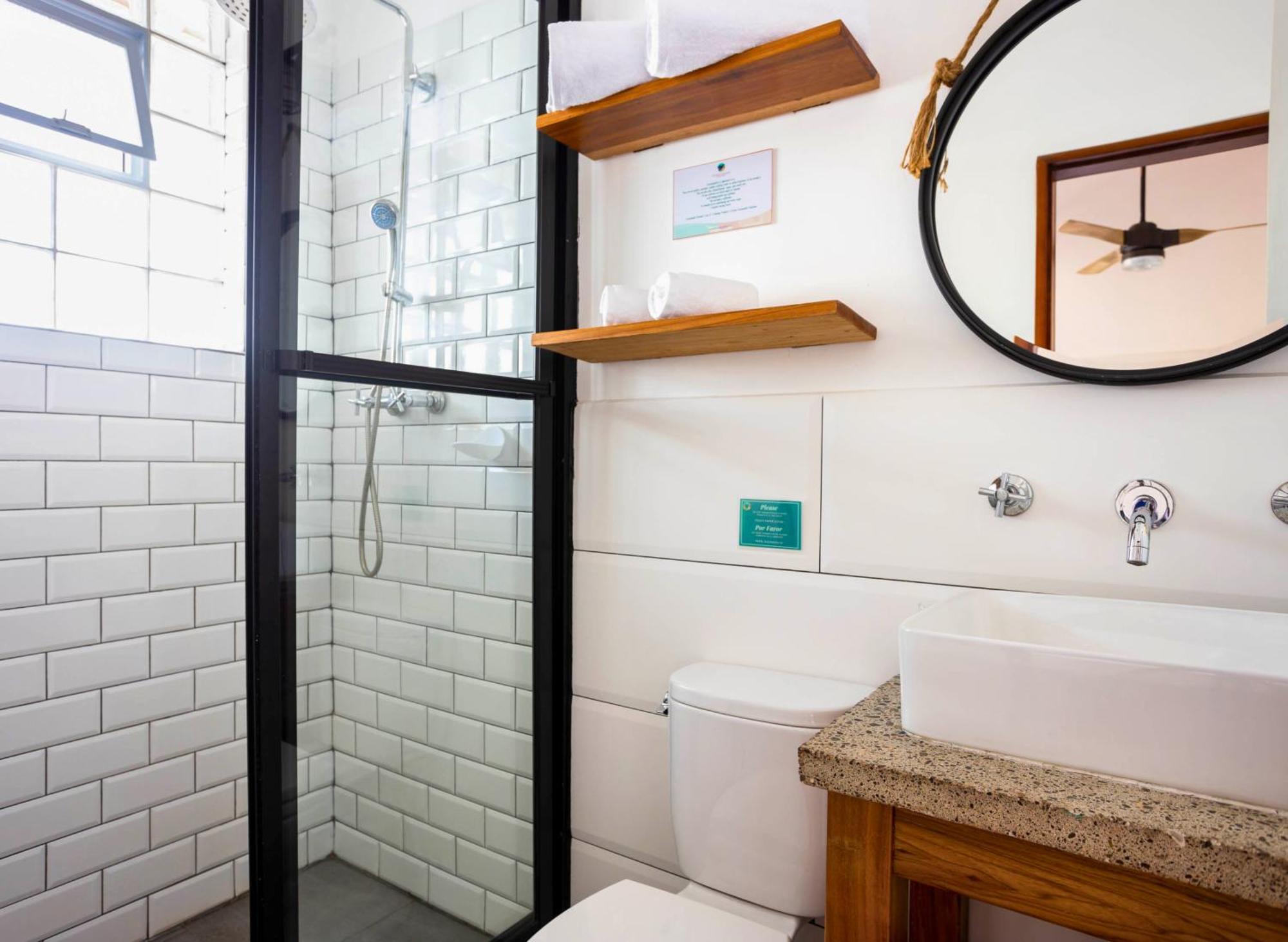 Divers Paradise Boutique Hotel 보카스 타운 객실 사진